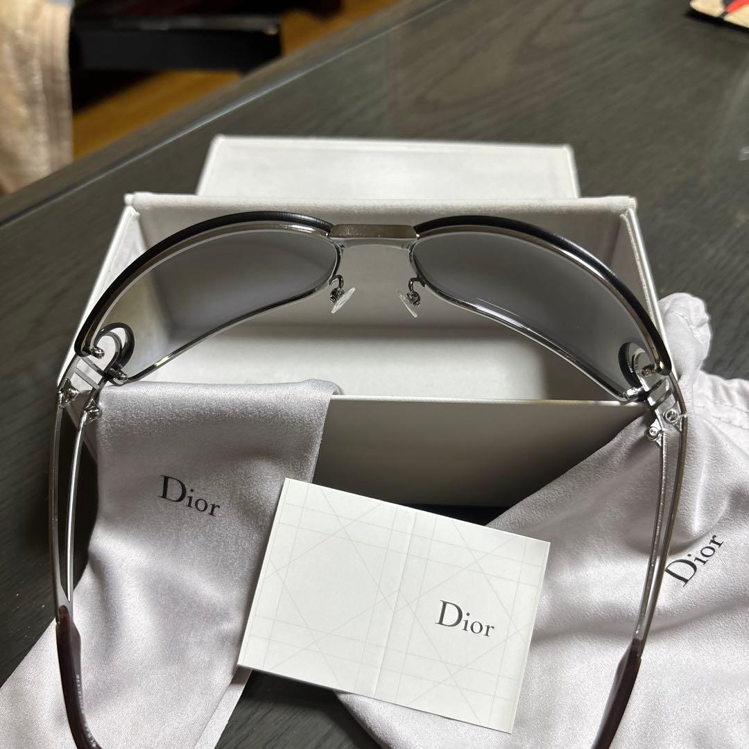 Dior グレー サングラス ケース付き