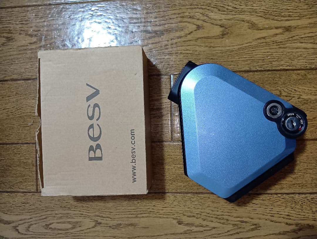 BESV PSF1　バッテリ及び充電器