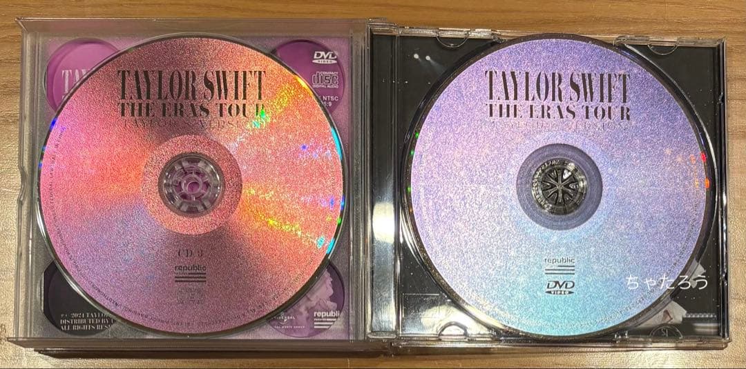 【新品、未開封】Taylor Swift 公式本＆CD＆DVDセット