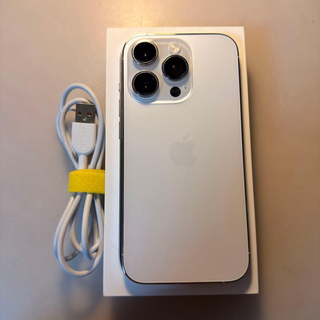 【ヒデ】Apple iPhone 14 Pro シルバー 本体 128GB