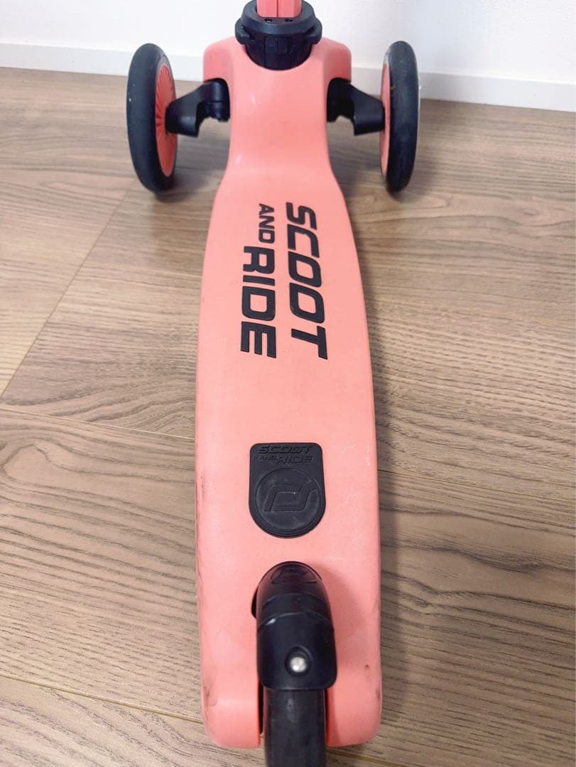 SCOOT AND RIDE スケーター ピンク