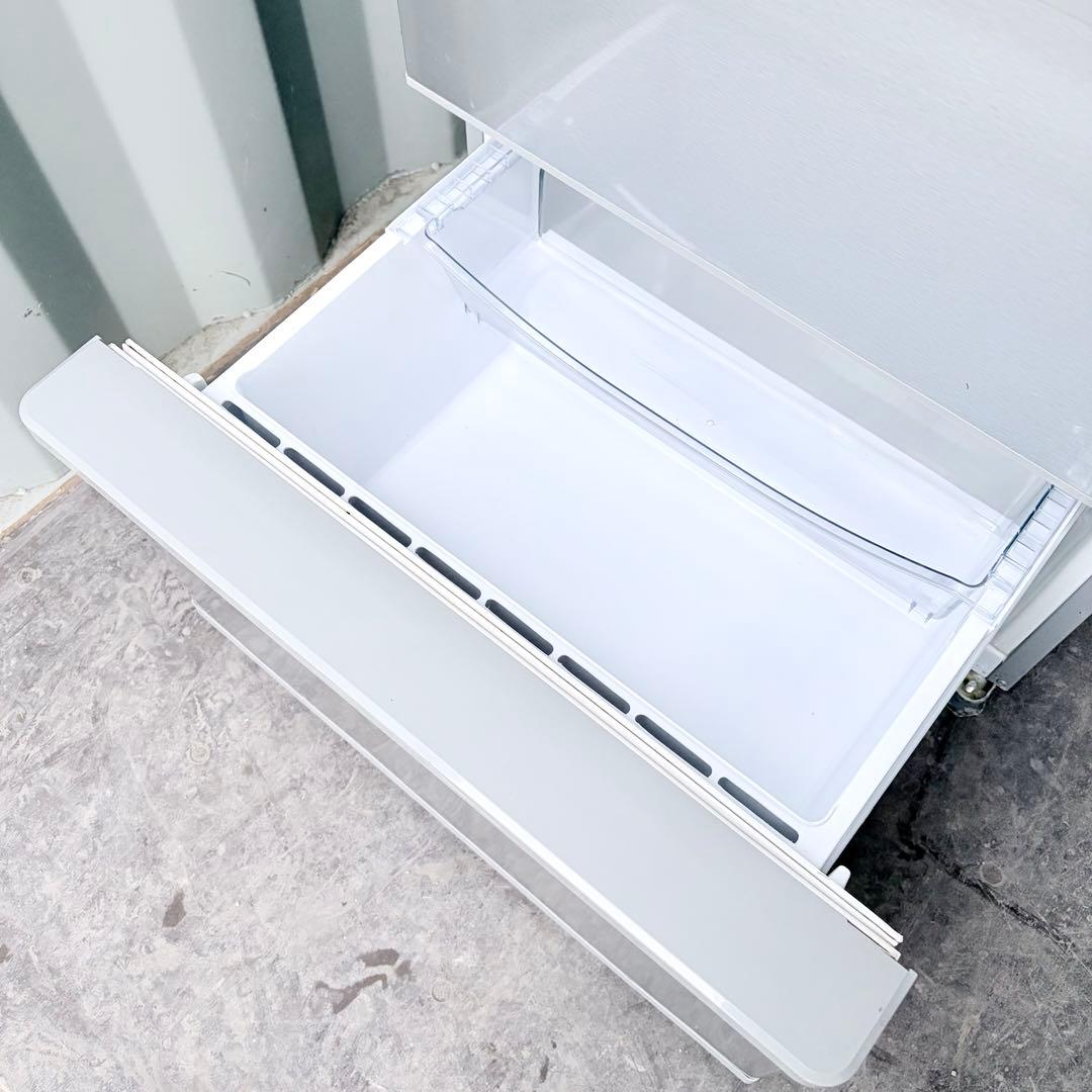 運搬取付無料！ブライトシルバー純正AQUA省エネ大容量冷蔵庫！完動超美品！