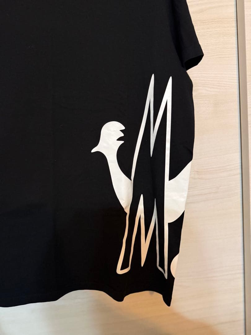 【Moncler(モンクレール) Tシャツ半袖】男女兼用/黒Tシャツ/カットソー