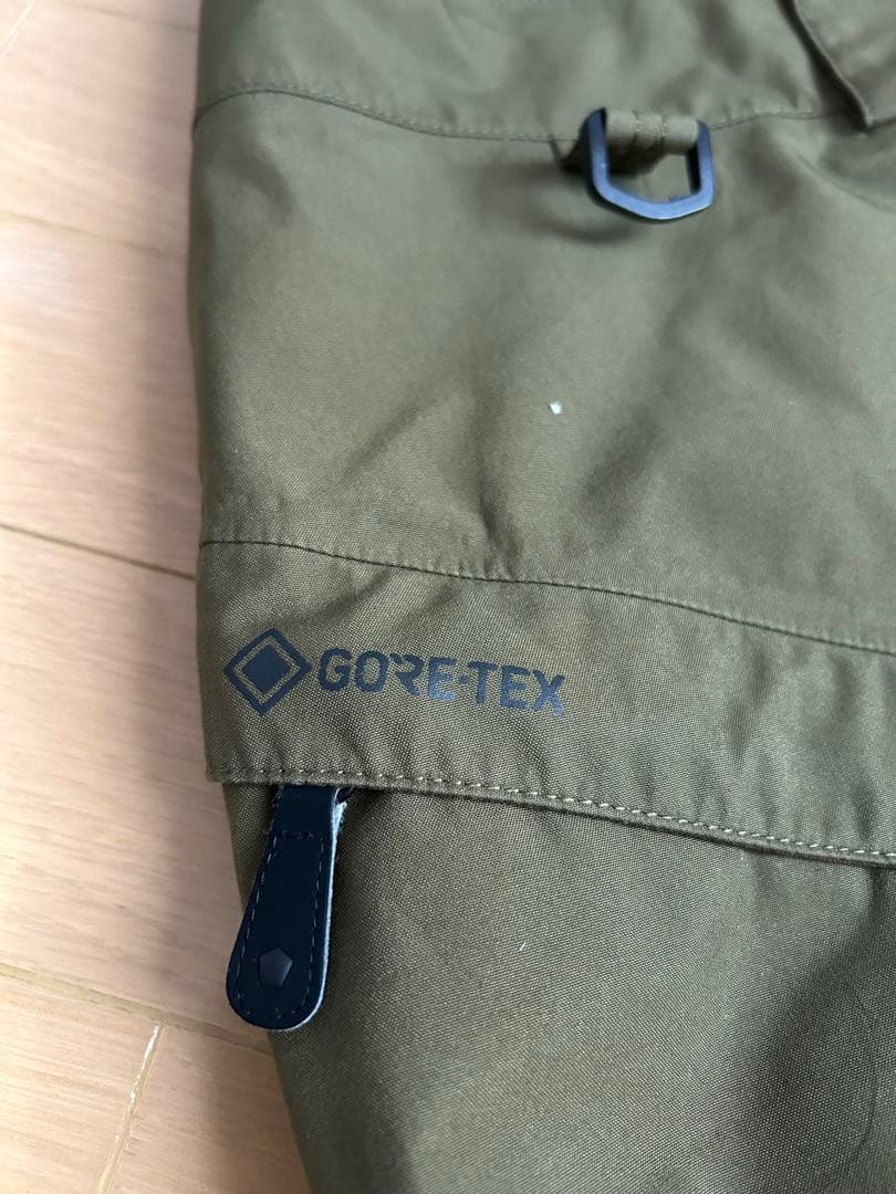 241 ビブパンツ　GORE-TEX ゴアテックス スノーボードウェア XL