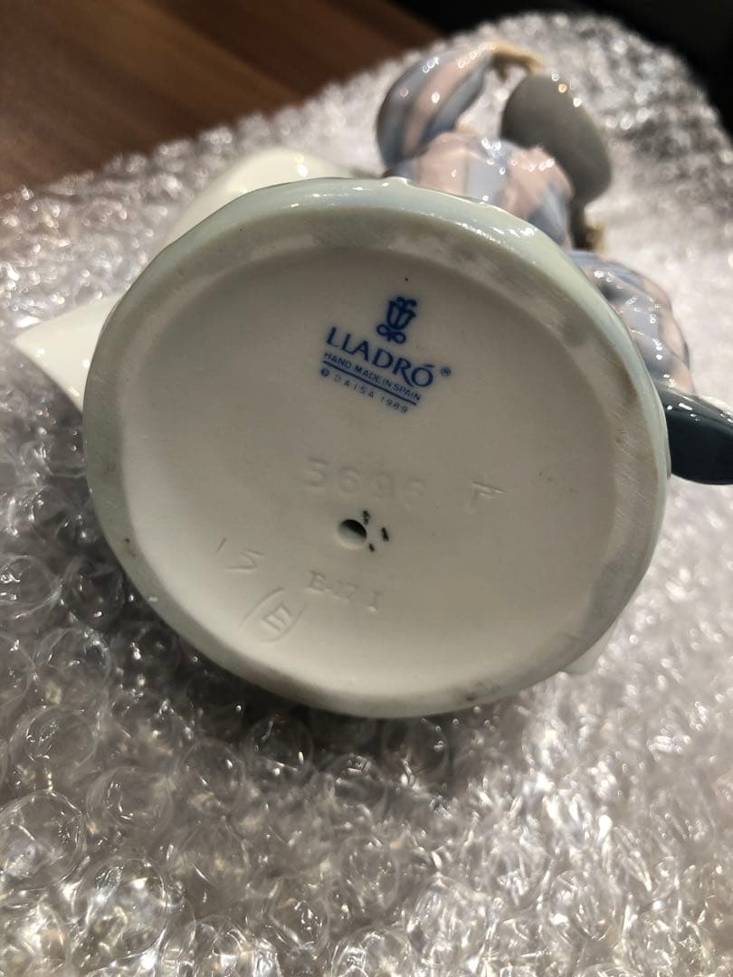 m*a様 LLADRO リヤドロ マンドリンを弾く少年　アルルカンミュージック