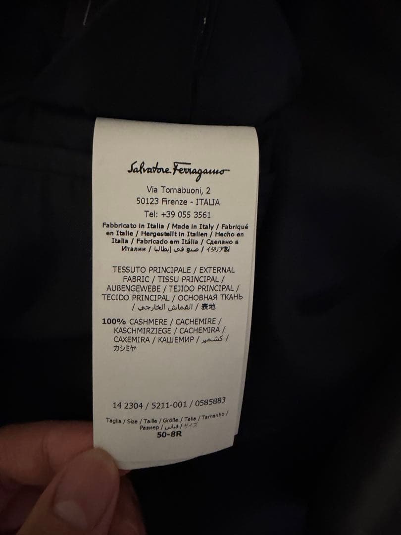 Salvatore Ferragamo コート ブラック イタリア製
