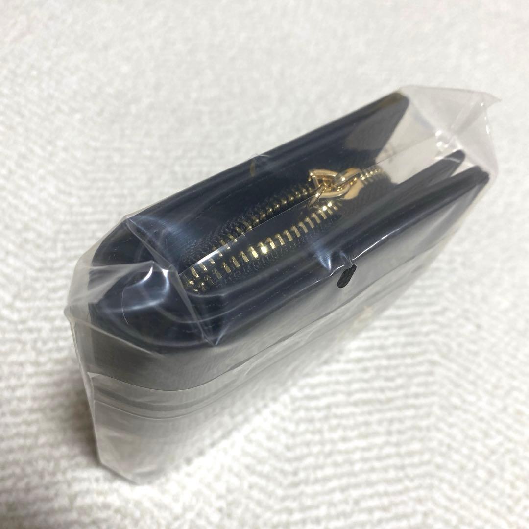 COACH 二つ折り財布 黒 アウトレット品 コーチ 折りたたみ財布 ミニ財布
