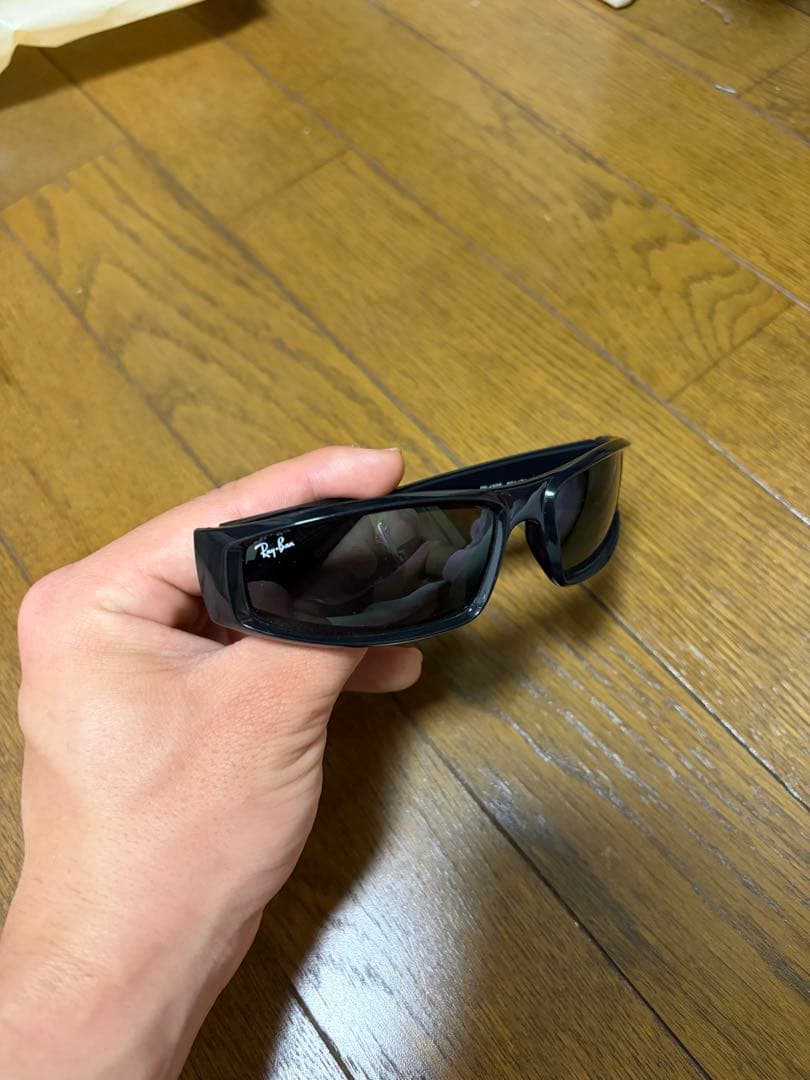 rayban rb4335 サングラス 3house着用