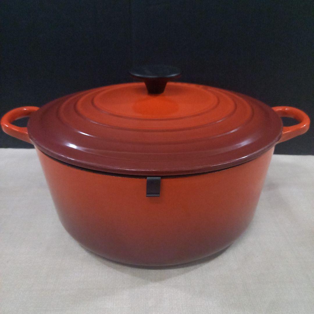 LE CREUSET ルクルーゼ ココットロンド 24cm 両手鍋 フランス製