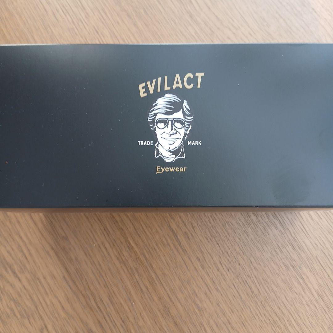EVILACT EMBLEM サングラス ブラック×クリア　クリア調光レンズ
