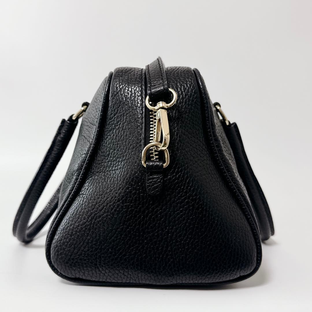 【人気商品】AULENTTI ボストンバッグ　ショルダー　ブラック　レザー