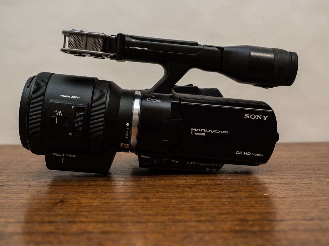 【良品】SONY NEX-VG30 ボディ APS-C 動作確認済み