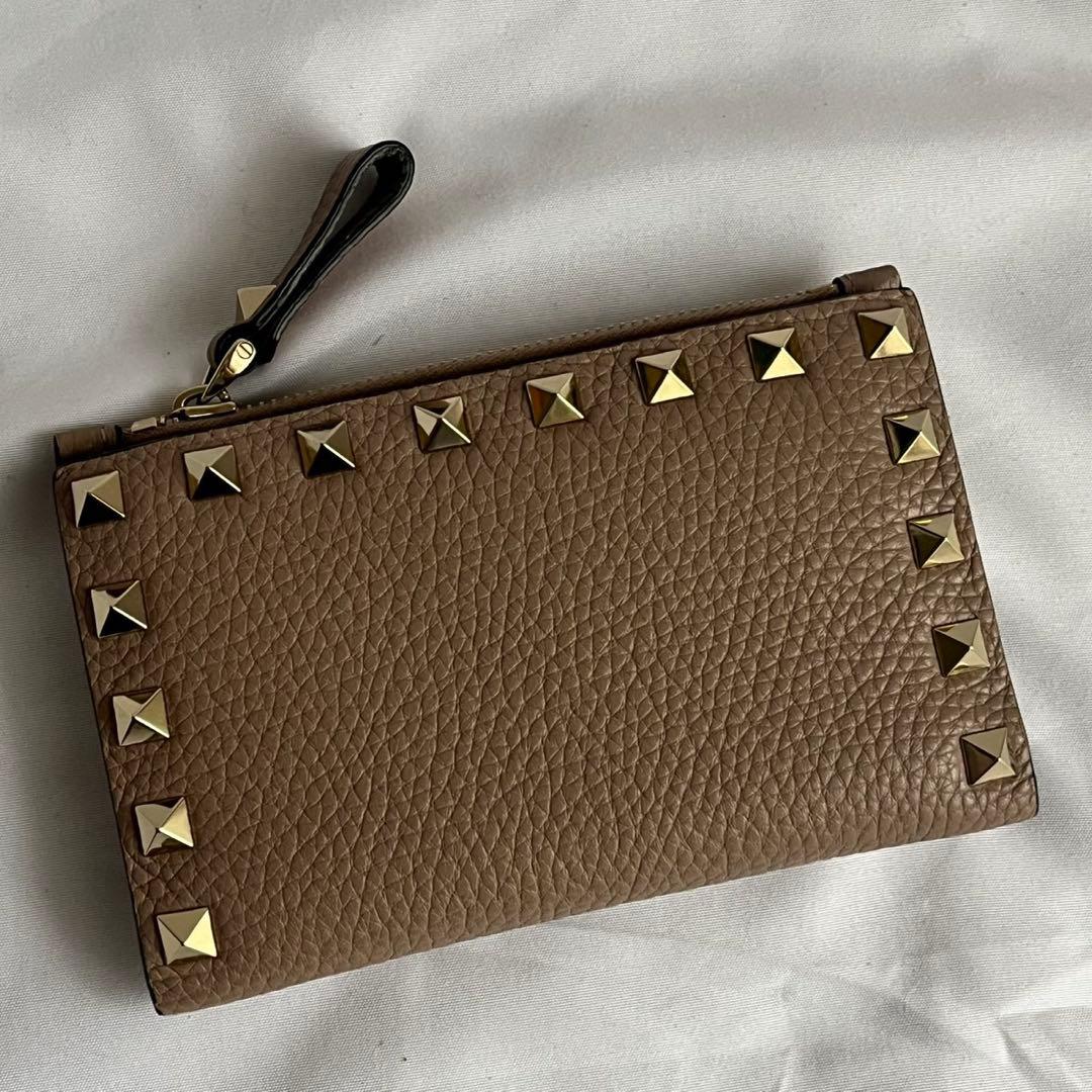 未使用級✨　Valentino GARAVANI 財布　レザー　ピンクベージュ