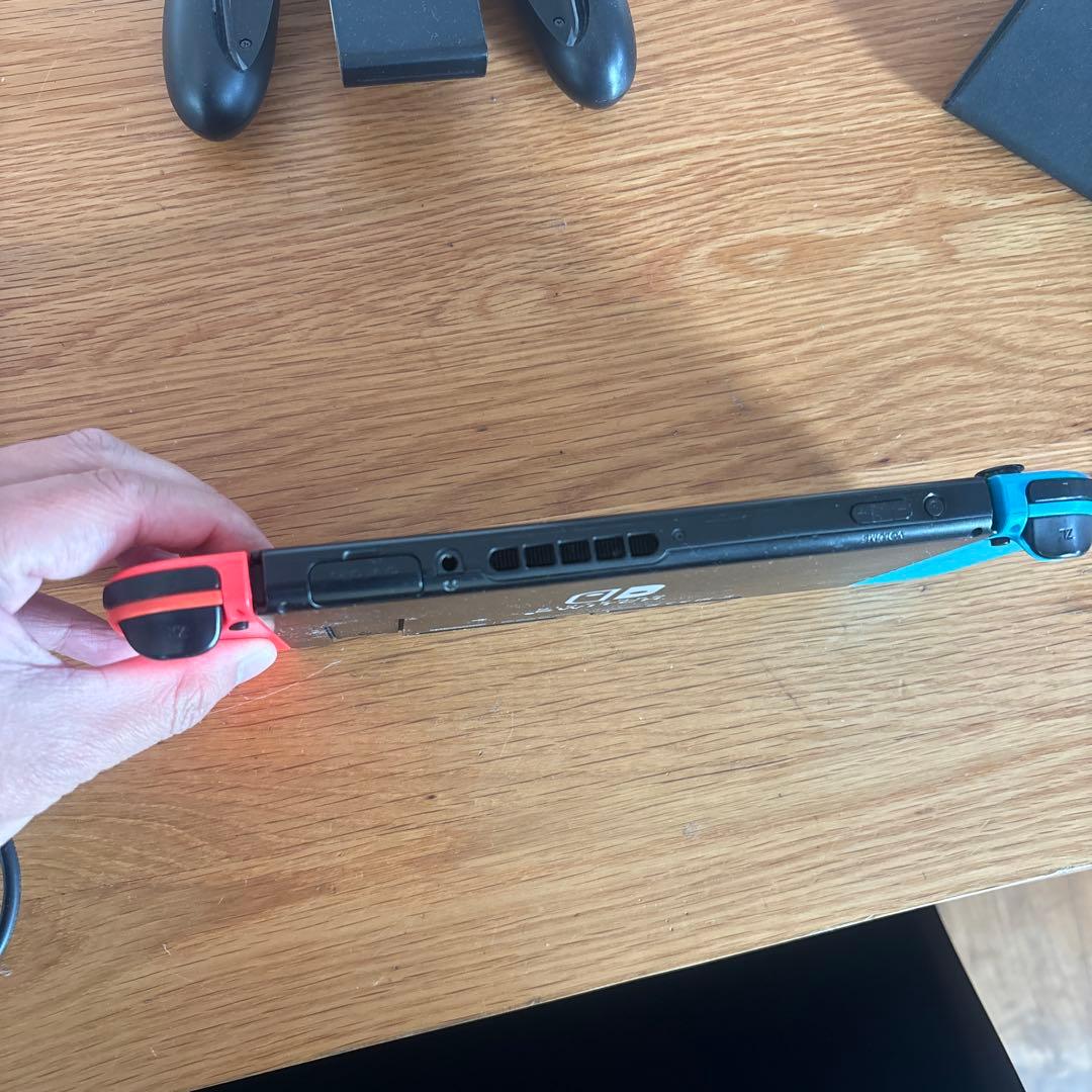 【ジャンク】Nintendo Switch 本体 青/赤 充電器付き