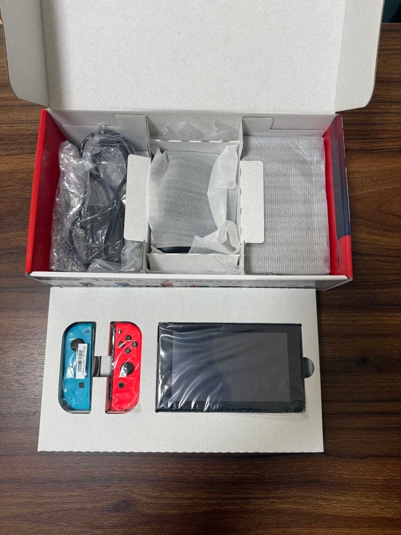 Nintendo Switch 本体+スマブラ+ソフトケース付き
