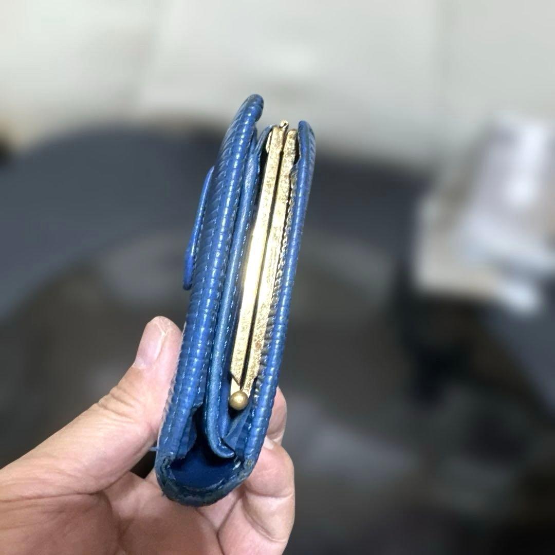 11☆美品♪エピ ♪ガマ口♦︎折り財布♪ ブルーカラー