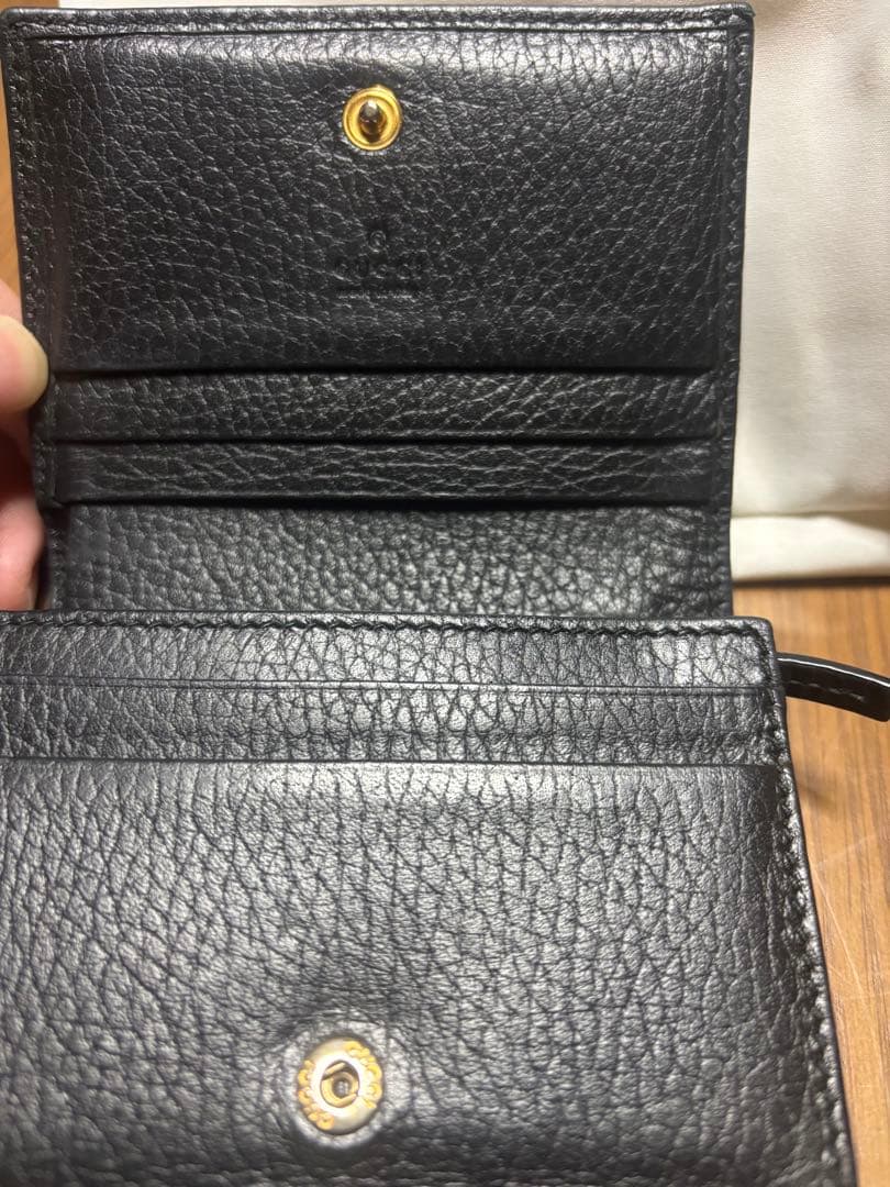 GUCCI 二つ折り財布 ブラック 保存袋付き