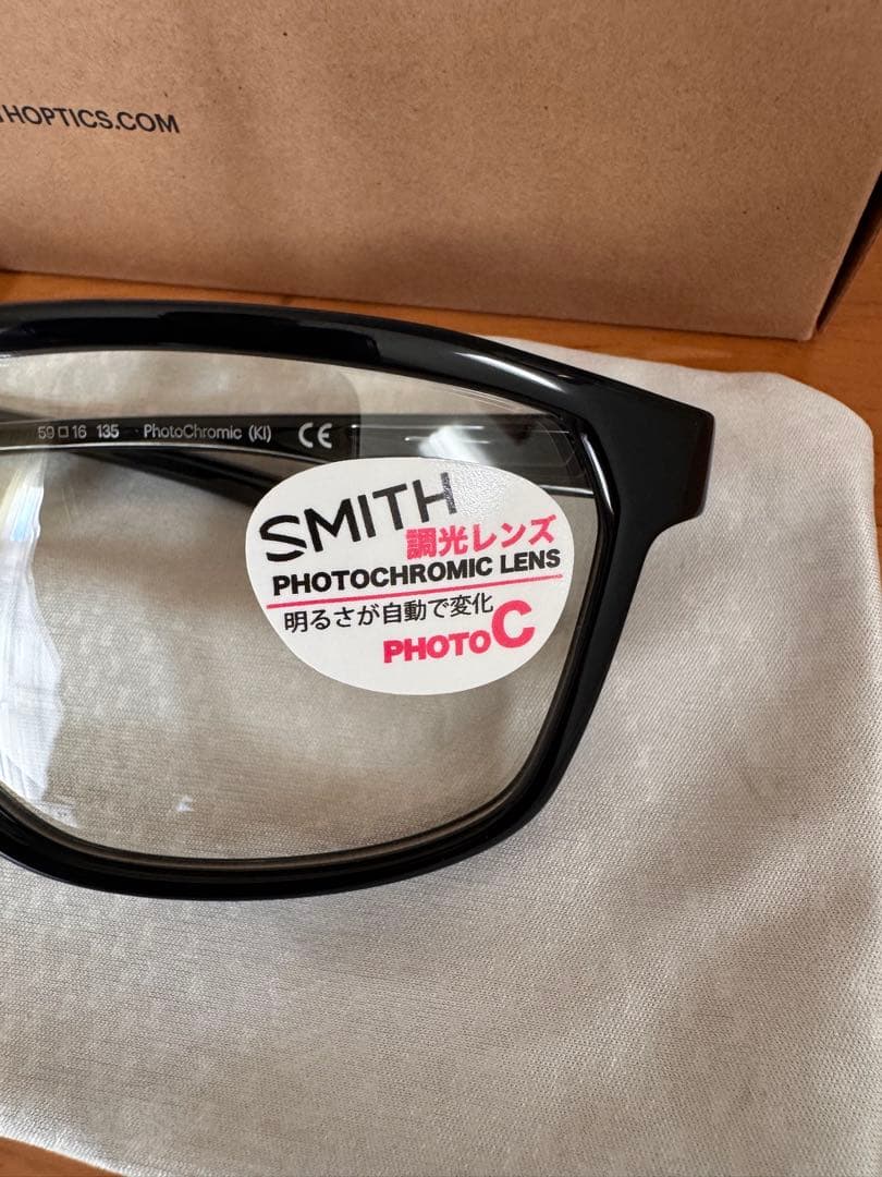 SMITH Pinpoint Photochromic lenses 調光レンズ