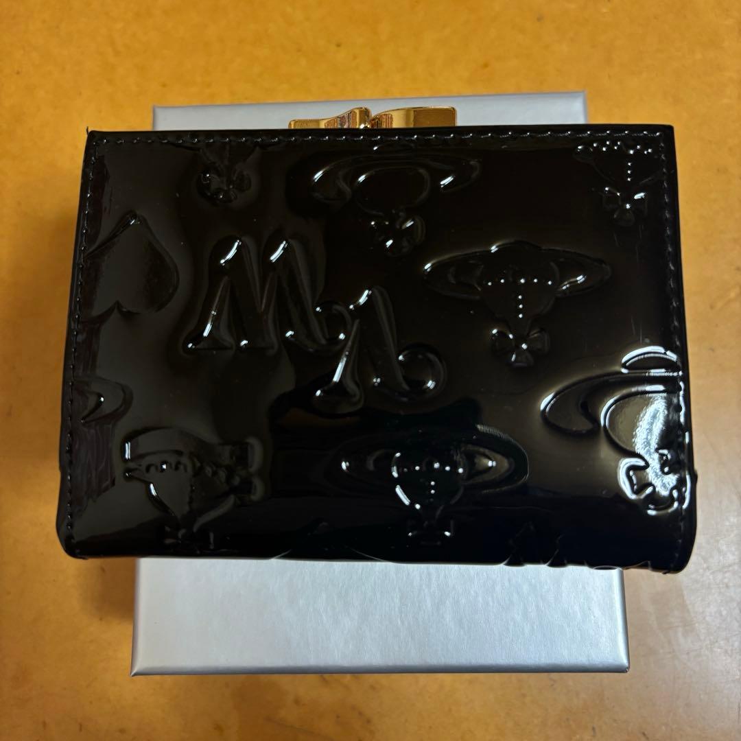 【ショッパー付き】Vivienne Westwood エナメル 三つ折り財布