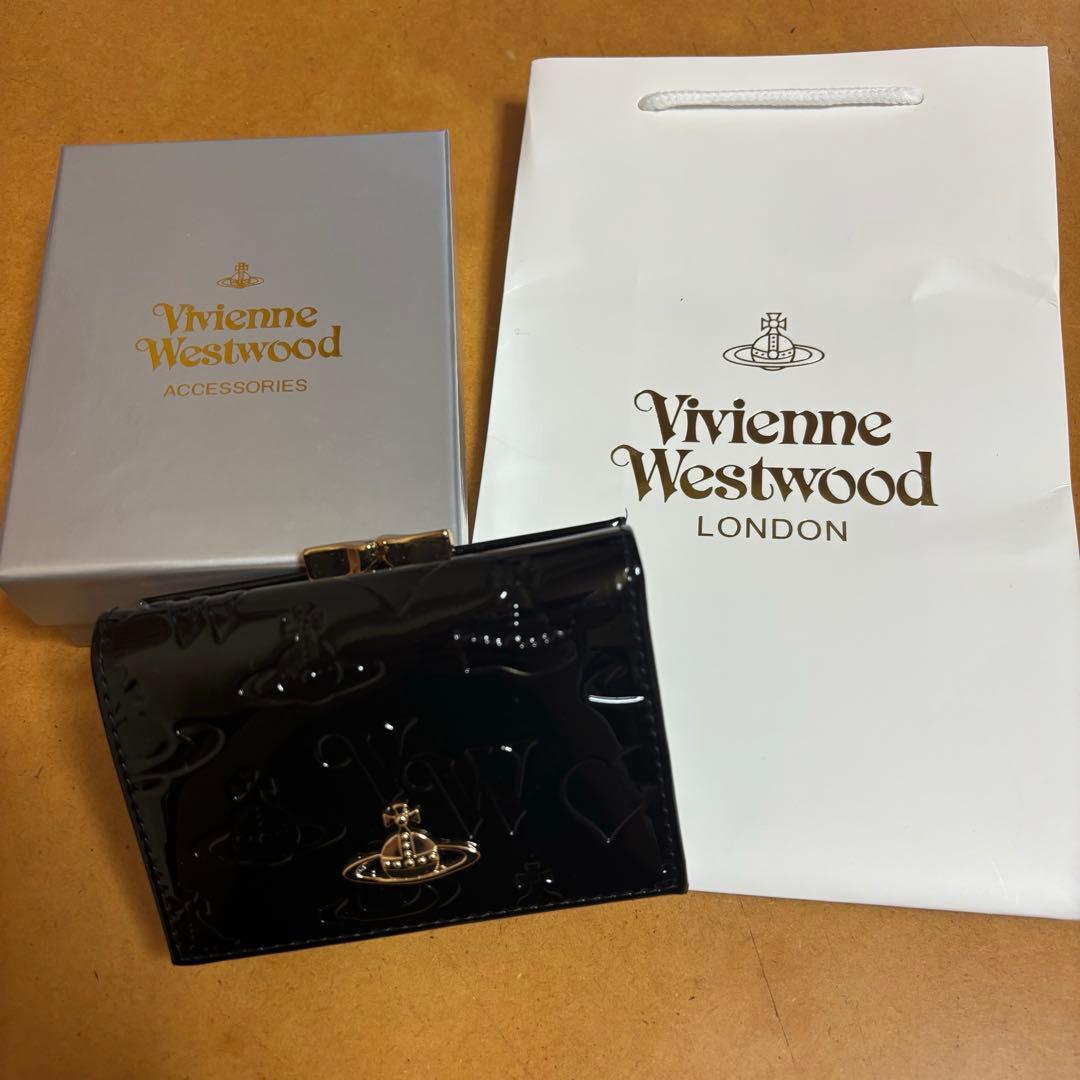 【ショッパー付き】Vivienne Westwood エナメル 三つ折り財布