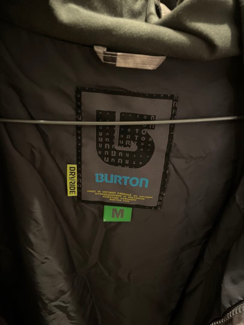 Burton スノボウェア　迷彩