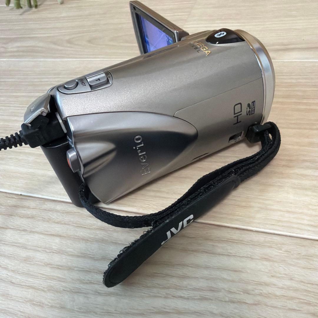 JVC エブリオ　GZ-HM570 ビデオカメラ　フルハイビジョン