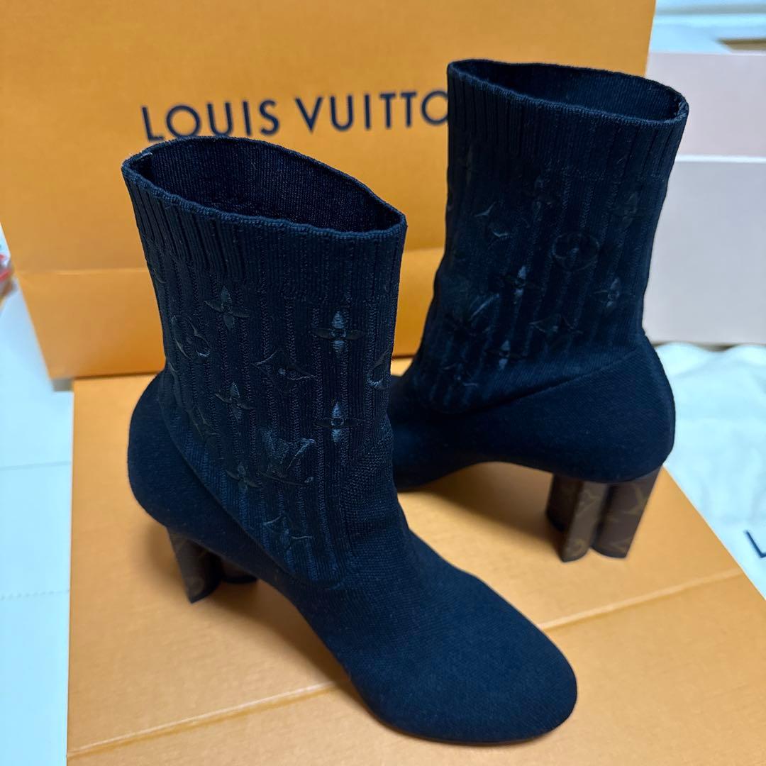 専用　Louis Vuitton ブラック ニットブーツ