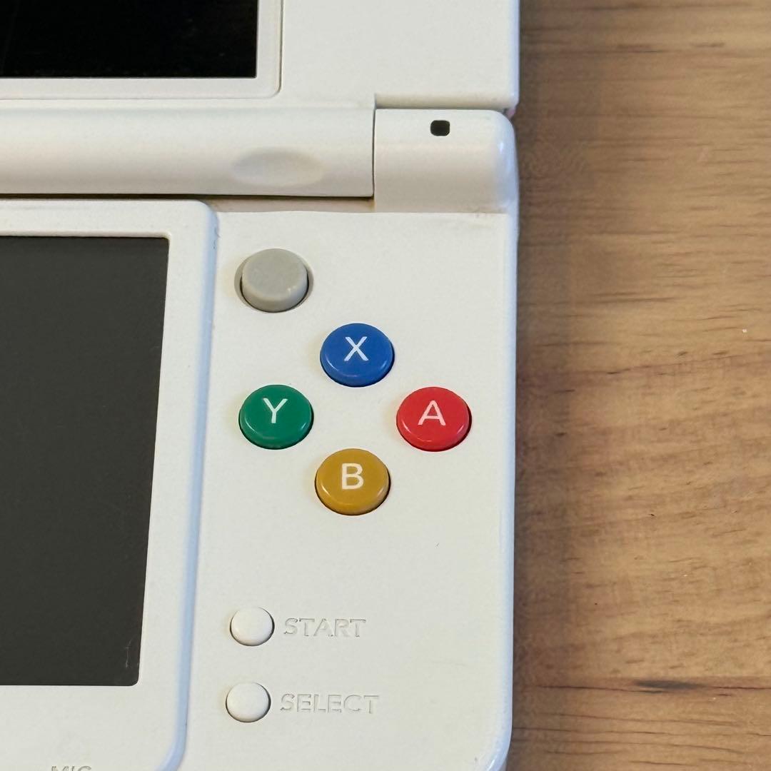 7-188 Newニンテンドー3DS ホワイト 箱付き