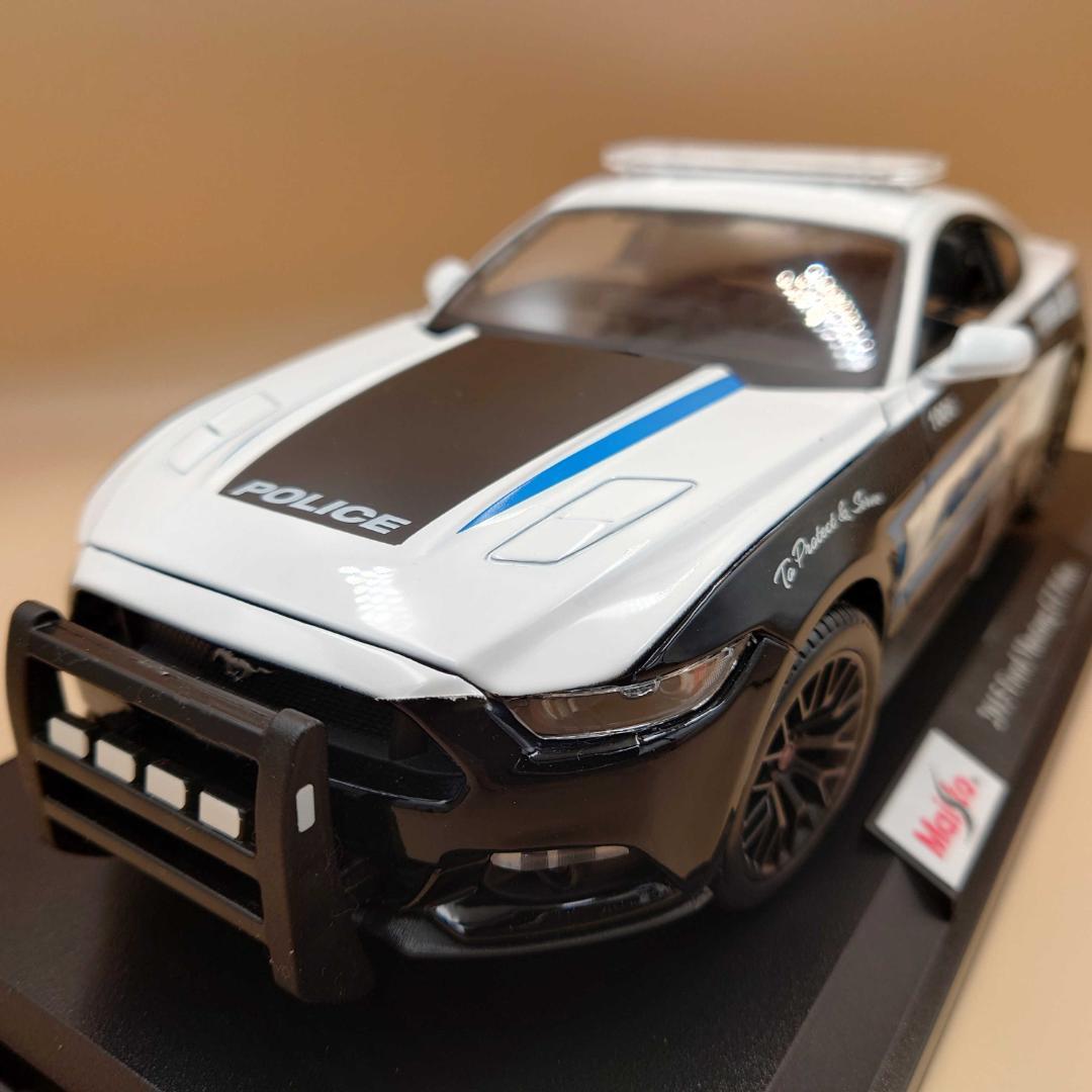 1/18 フォードマスタングGT ポリス仕様 Mustang GT Police