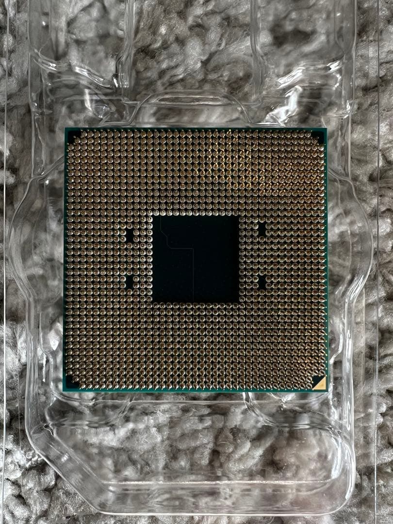 AMD Ryzen 5 4500 CPU 本体