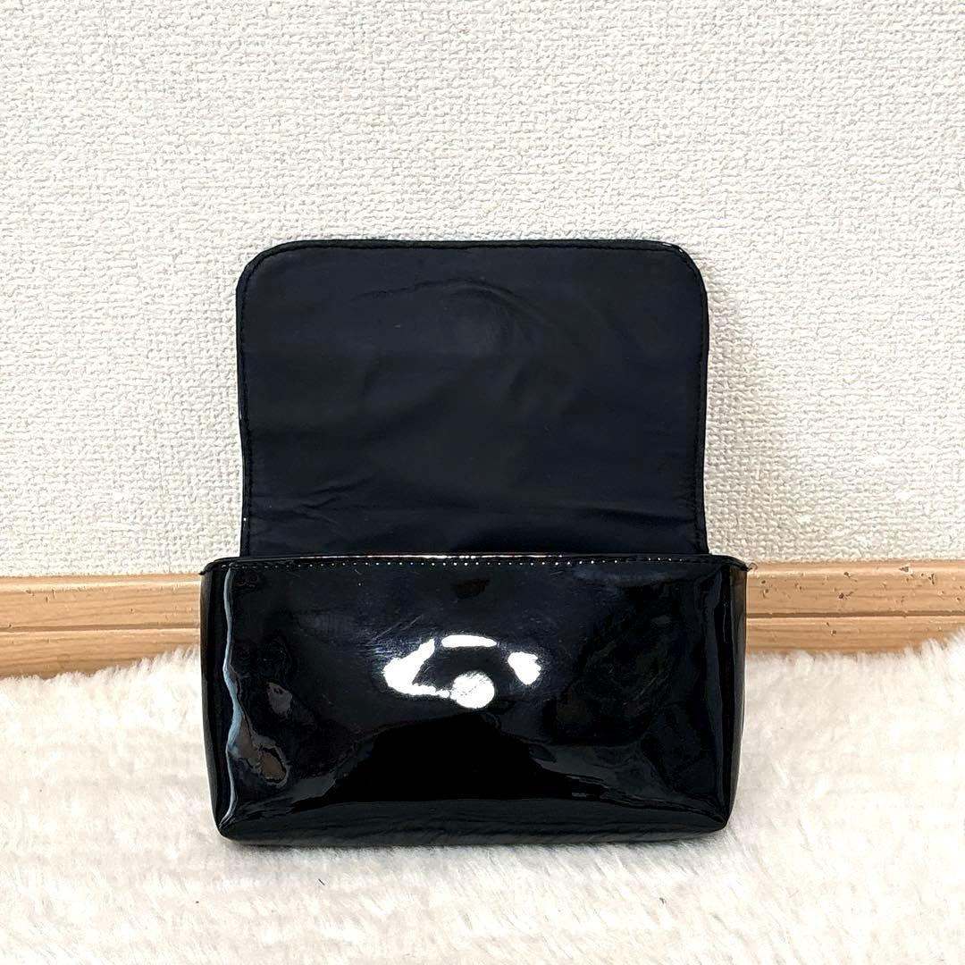 CHANEL シャネル　ウエストポーチ　エナメル　ノベルティ　ボディバッグ