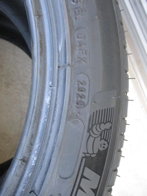 9.5分山　ミシュラン　235/45R18　4本セット