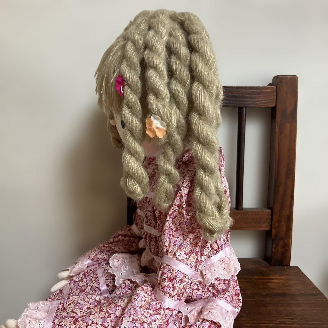 ピンクのフリフリの女の子