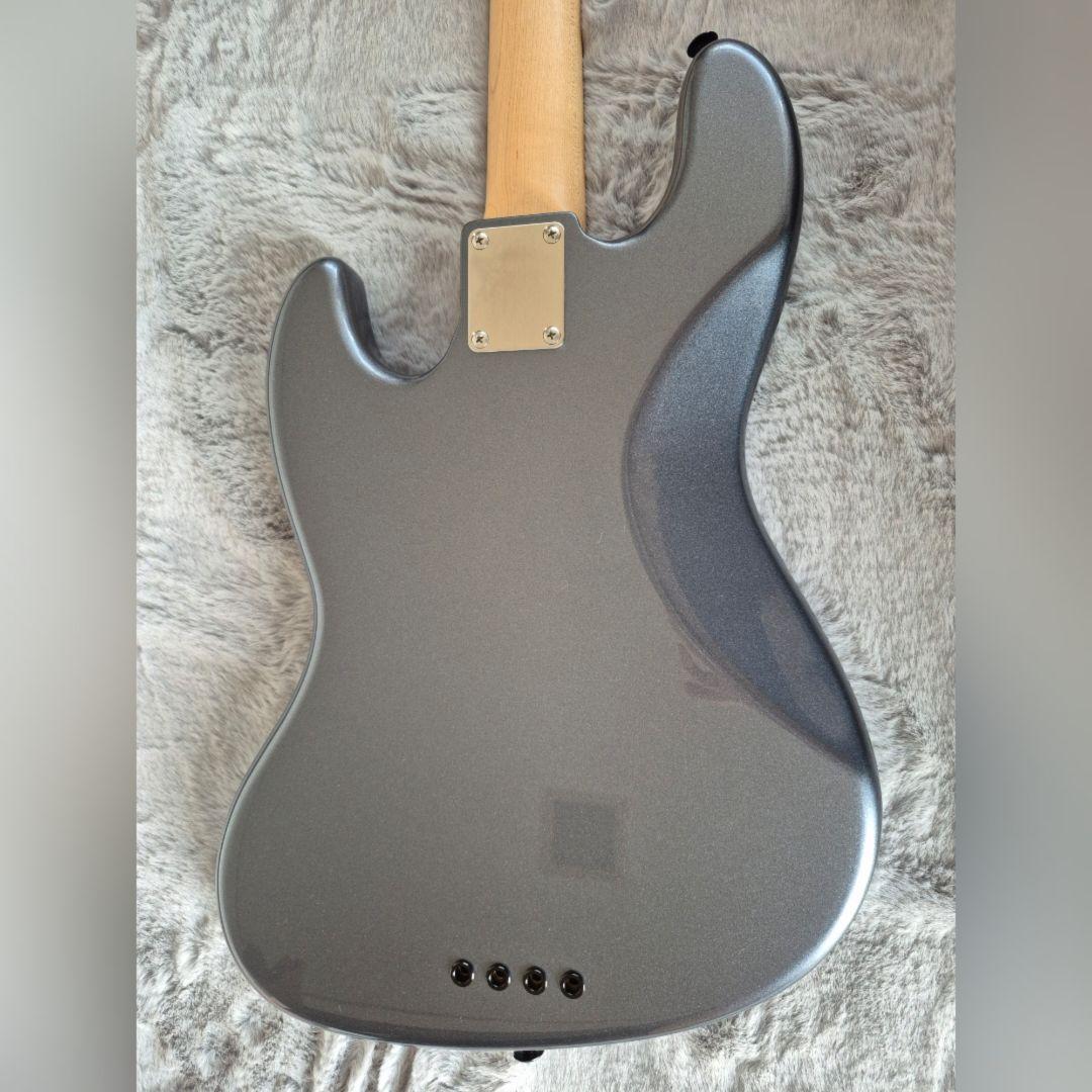 Black Smorker Beta J4 チャコールフロストメタリック
