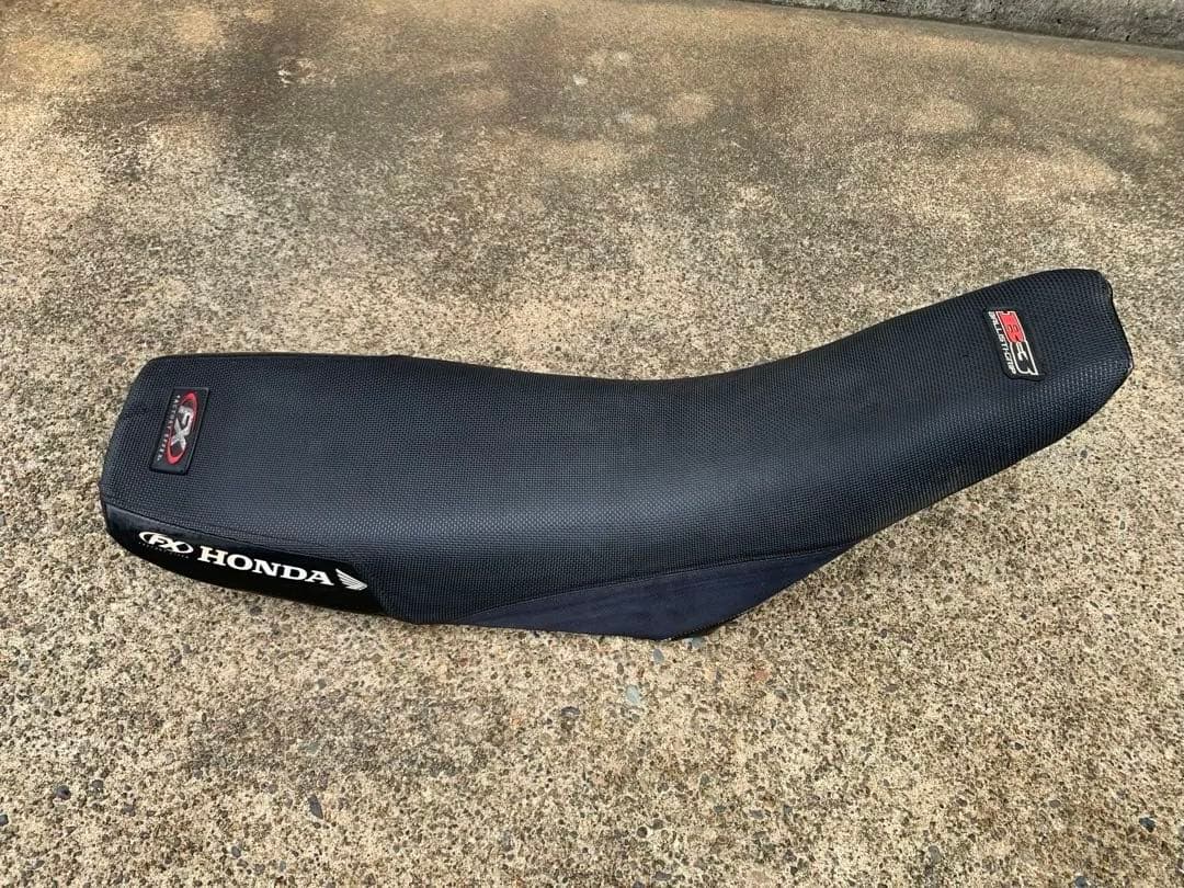 HONDA CRM250R/AR シート