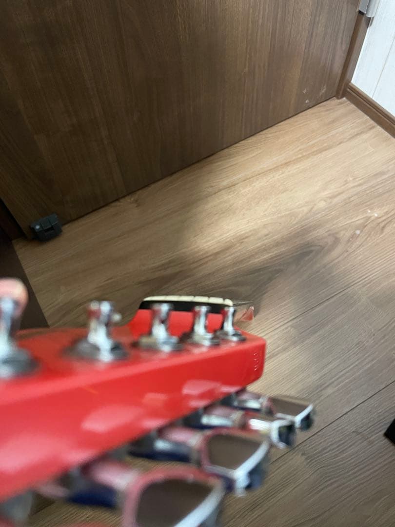 FERNANDES LIMITED EDITION ストラトタイプ　パールピンク