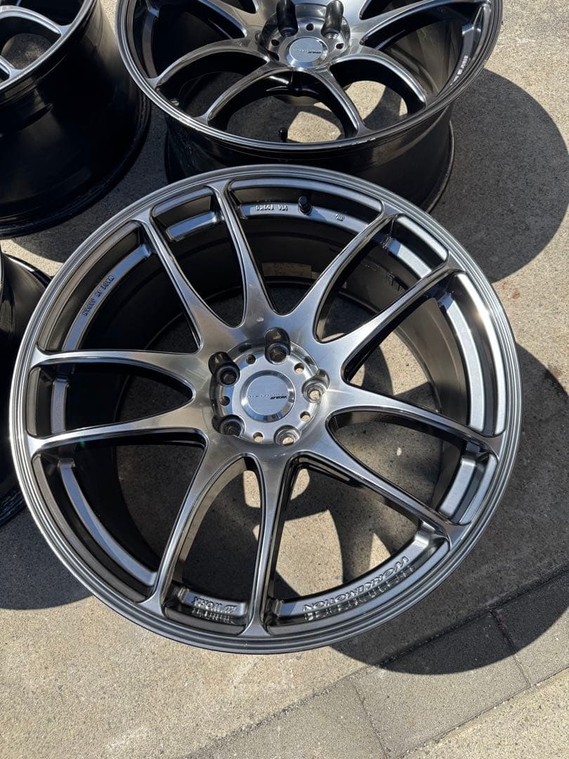 ワーク！エモーションCR極19インチ9.5J4本セット