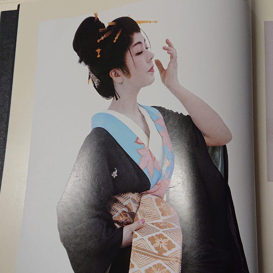 浮世絵〜妖艶な日本女性の美しさを映した逸品