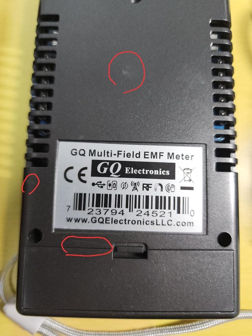 電磁波測定器　GQ EMF-390