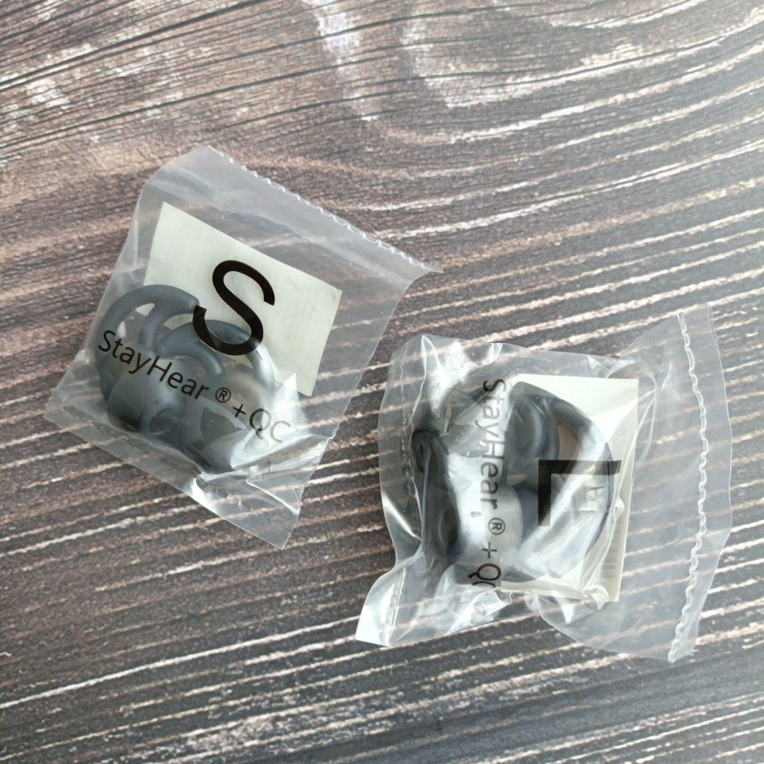 【美品】Bose ネックバンド式ワイヤレスヘッドホン 専用ケース＆充電ケーブル付
