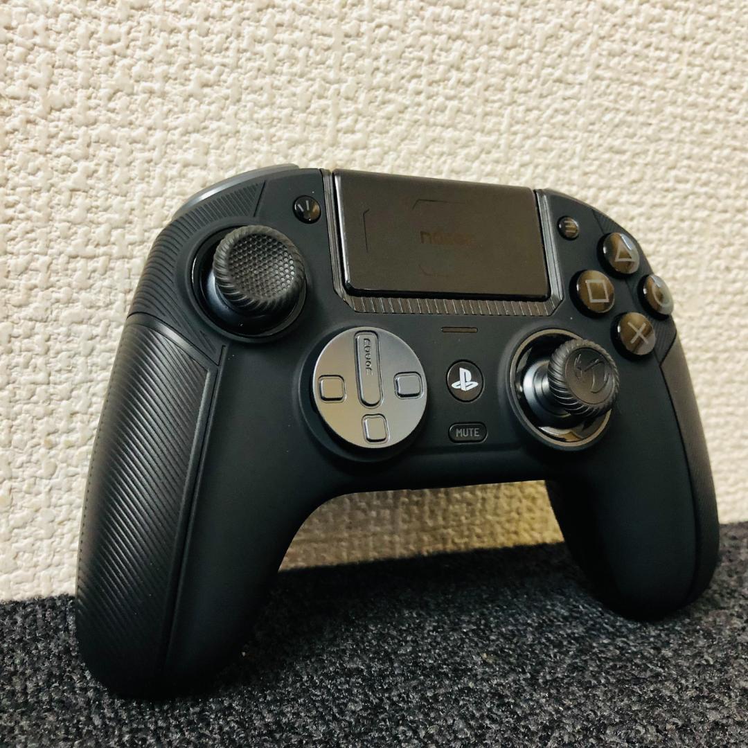 【送料無料】NACON REVOLUTION 5 PRO コントローラー