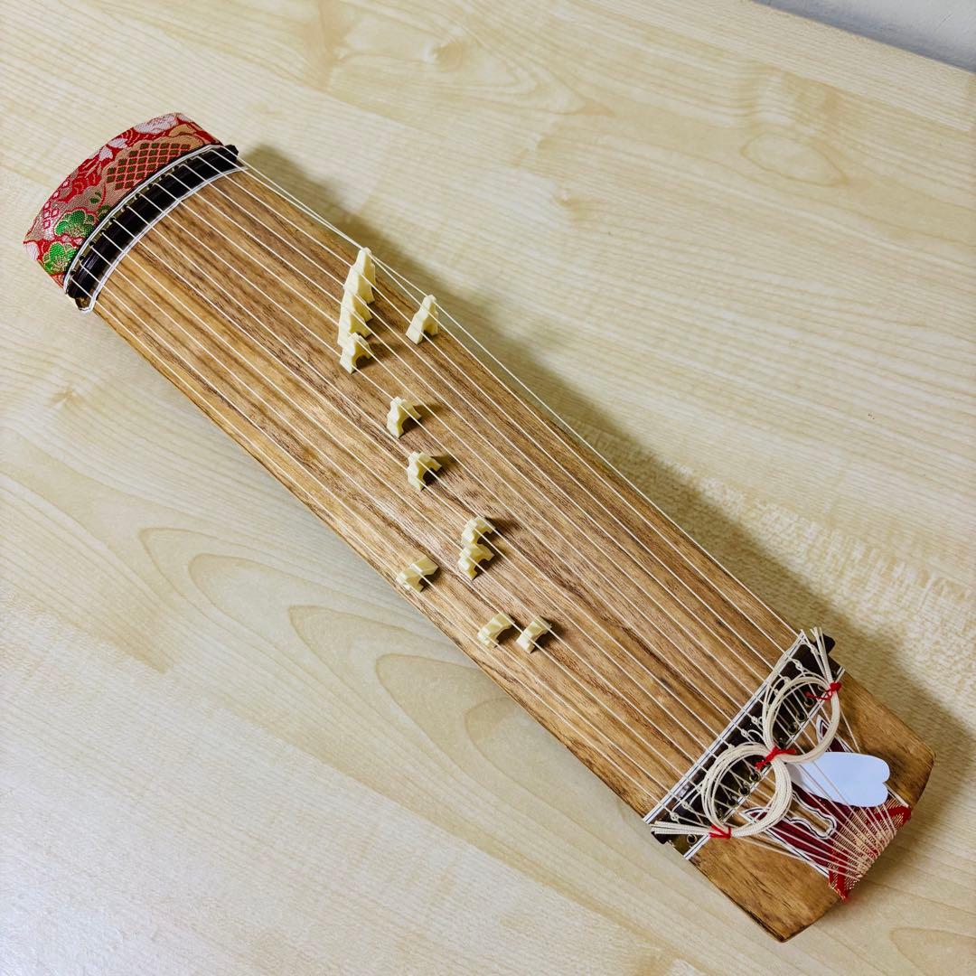 琴　和楽器　ミニ琴　13弦　送料込み
