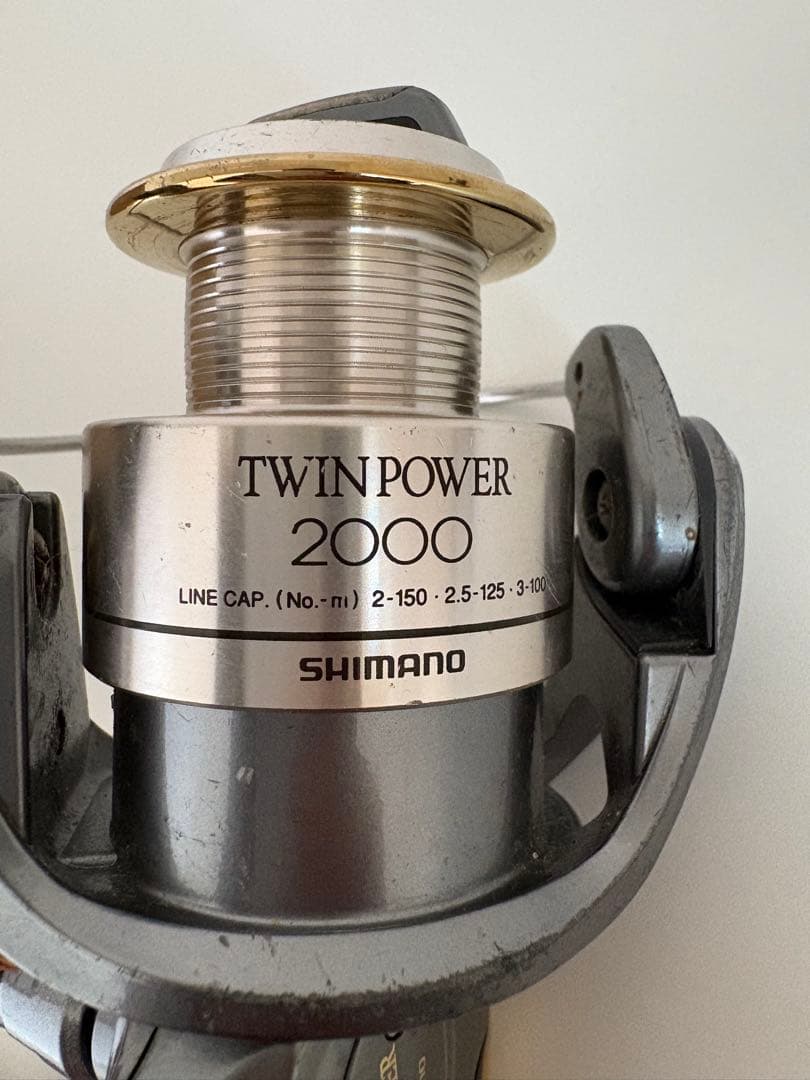 SHIMANO TWIN POWER シマノ 98ツインパワー 2000 スピニ