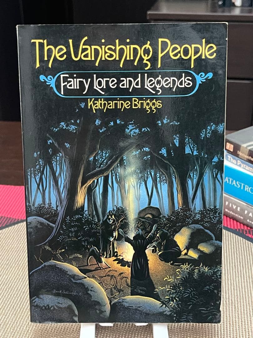 The Vanishing People: Fairy Lore and…