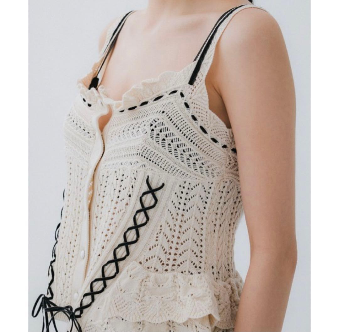 タナカダイスケ laceup ribbonknit camisole