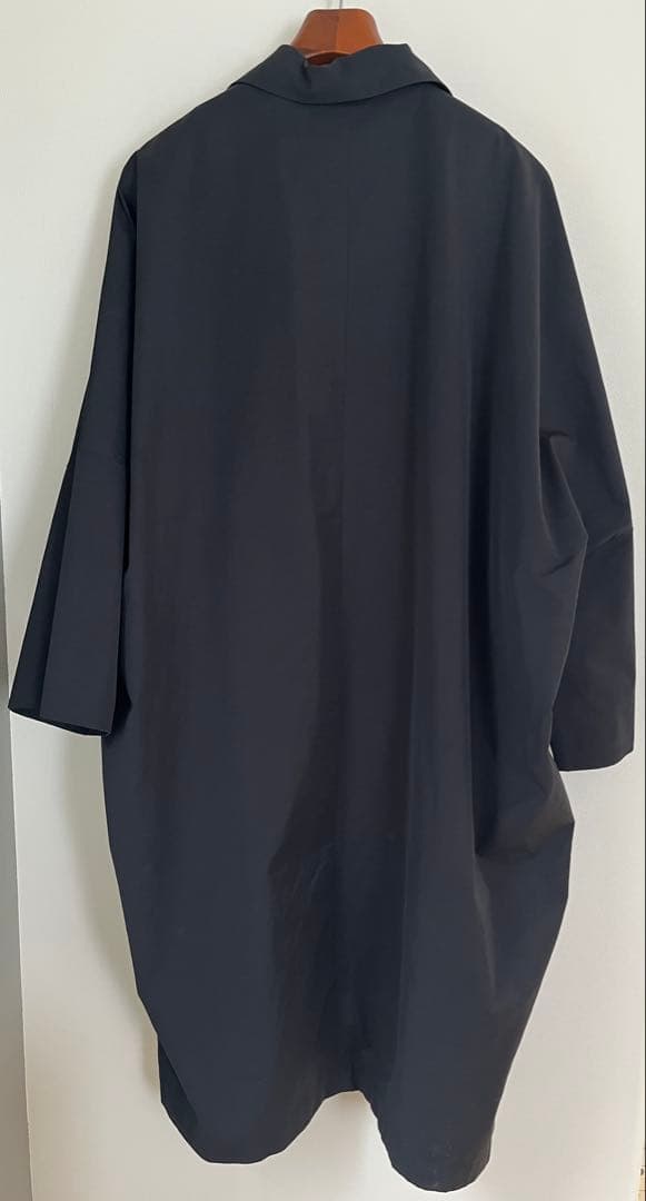 ARGUE　ESSENTIAL WIDE OVER TRENCH COAT