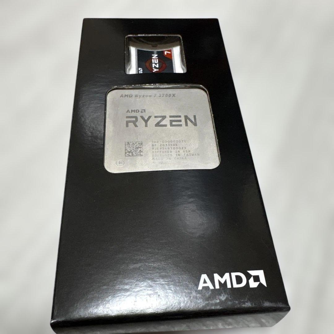 CPU AMD Ryzen 7 3700X CPU