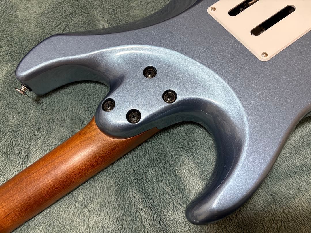 ギター Ibanez Prestige AZ2204 ICM