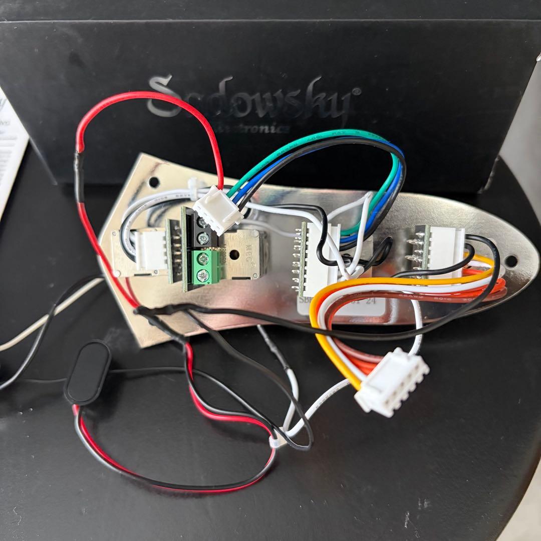 ベース Sadowsky PREAMP SAC ELE ONBOARD SBP4K