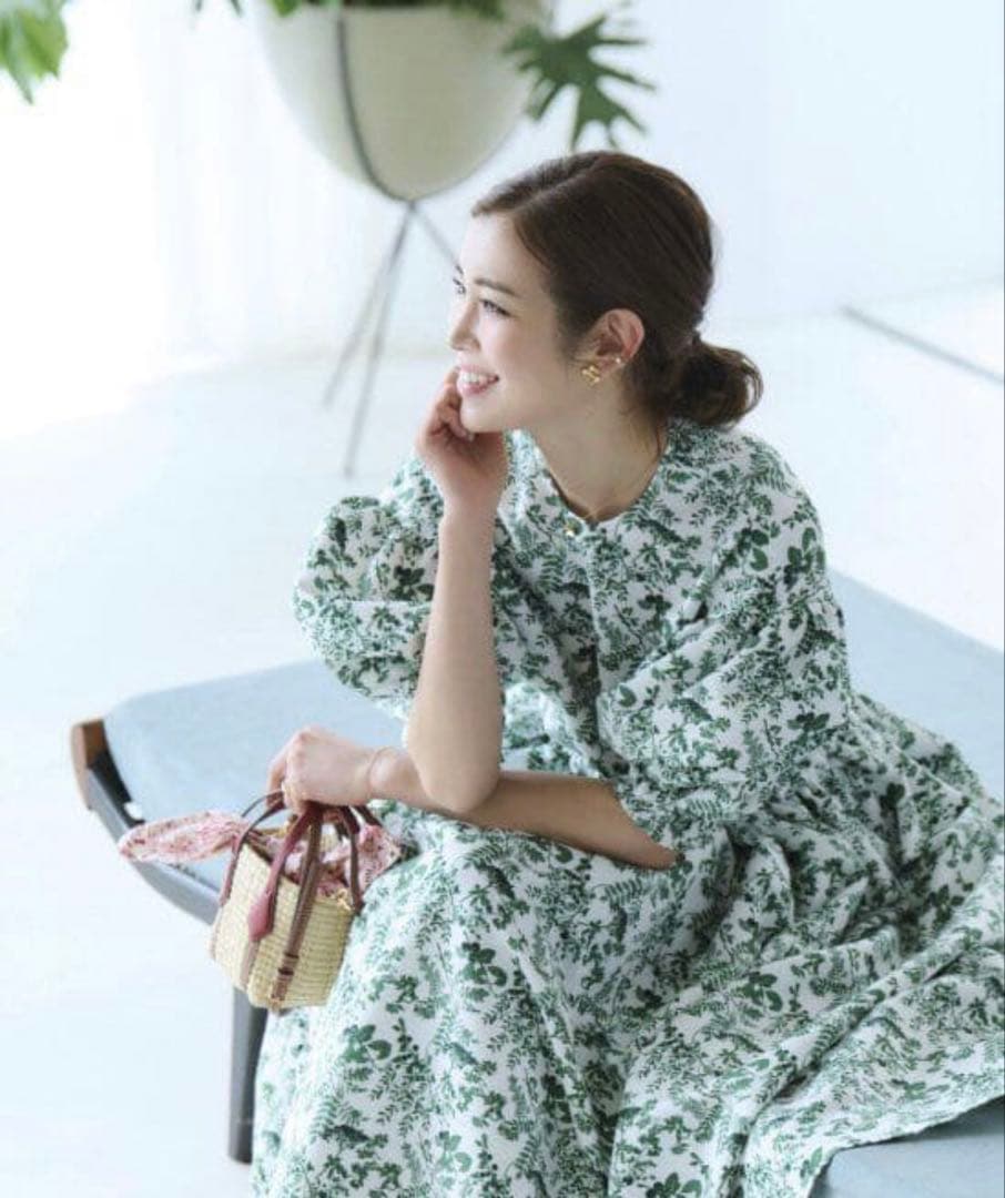 c*）様 SEVEN TEN by MIHO KAWAHITO フラワープリント
